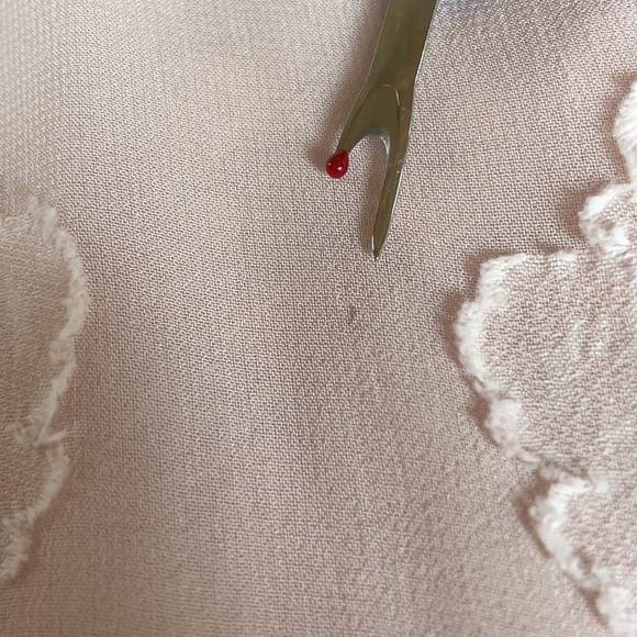 Aritzia Wilfred Pink Oversized Blayze Top floral - Picture 14 of 14